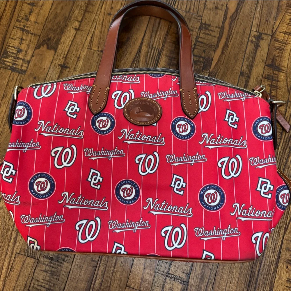 Dooney & Bourke MLB Washington National Arm Bag